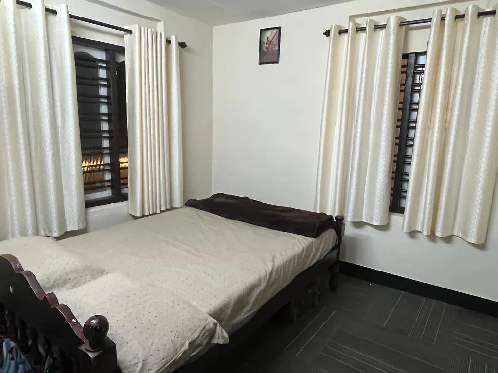4 Family Room Apartment & 15 Beds 812X983X5682 Chillithodu 0*,  India
